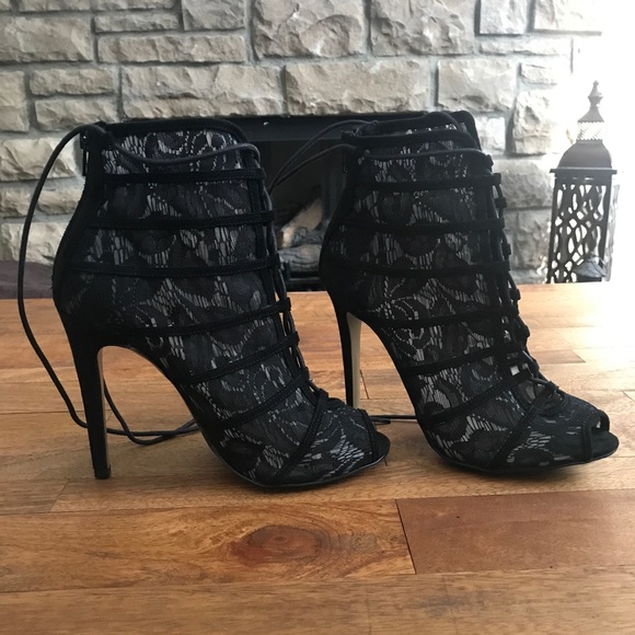 Chinese Laundry Shoes - Chinese Laundry Lace Heel Booties